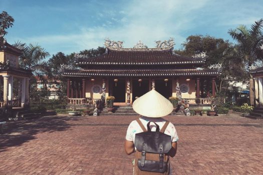 Hội An – Quay lưng