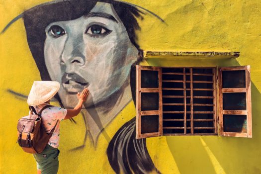 Làng bích họa Tam Kỳ Quảng Nam mời bạn ghé chơi